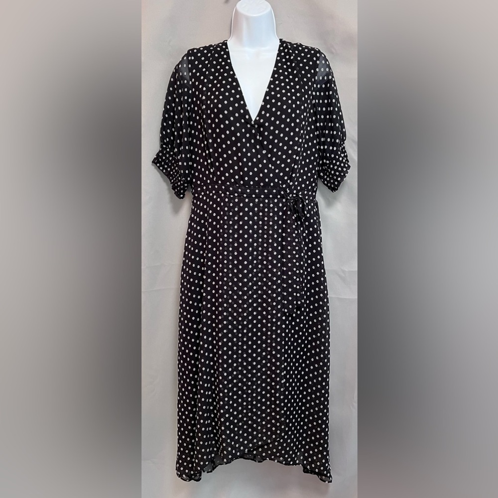 Maison Tara women’s Reg size 10 dress  spring dot‎ print Black White
